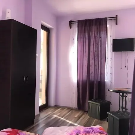 Casa 7 Izvoare Homestay