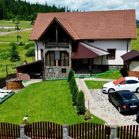 Casa 7 Izvoare Homestay